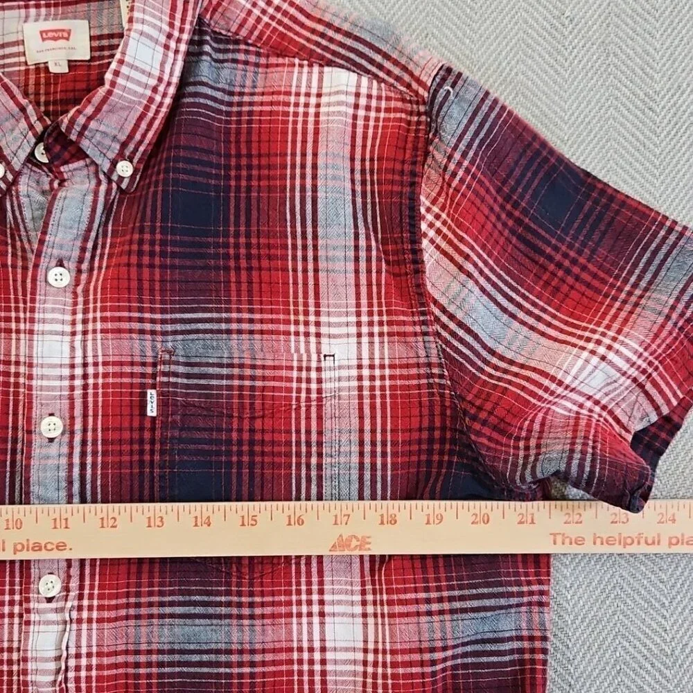 Levi's Shirt Men's XL Red Plaid Modern Fit Button‎ Up Western Short Sleeve EUC